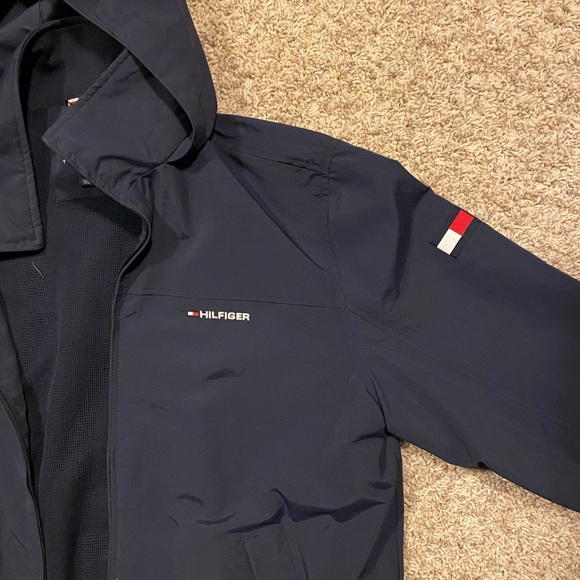 Tommy Hilfiger Mens heavy coat - Picture 2 of 8